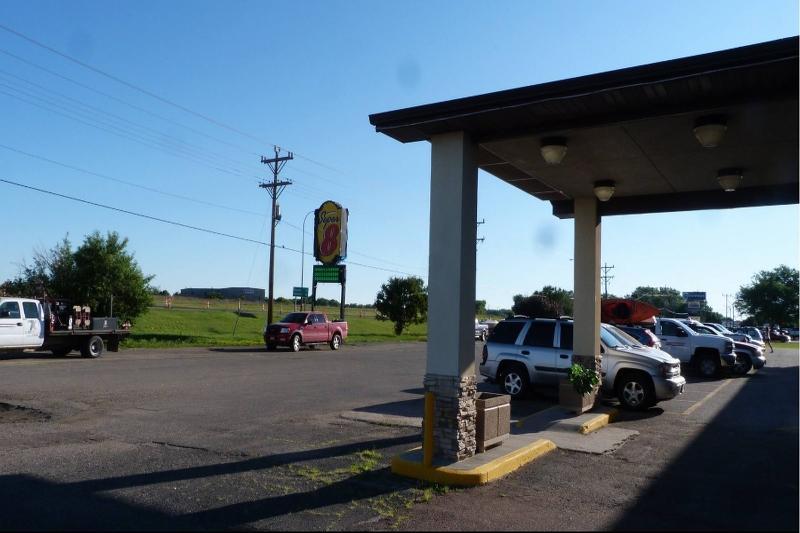 Travelodge Yankton Exterior foto
